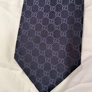 MEN'S GUCCI SILK NECKTIE